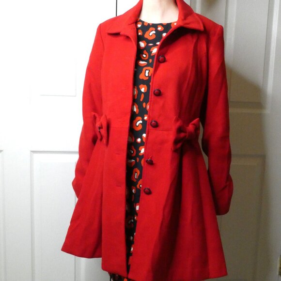 Red Coat Size 8 Lined Buttons & Bows Rare Warm Miss Selfridges Stylish *Flaw - Picture 11 of 16